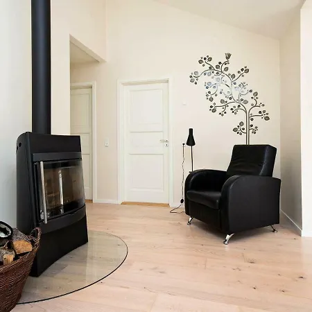 Four-bedroom Holiday In Hojby 2 *